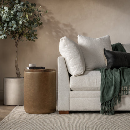 Andra - Accent Table