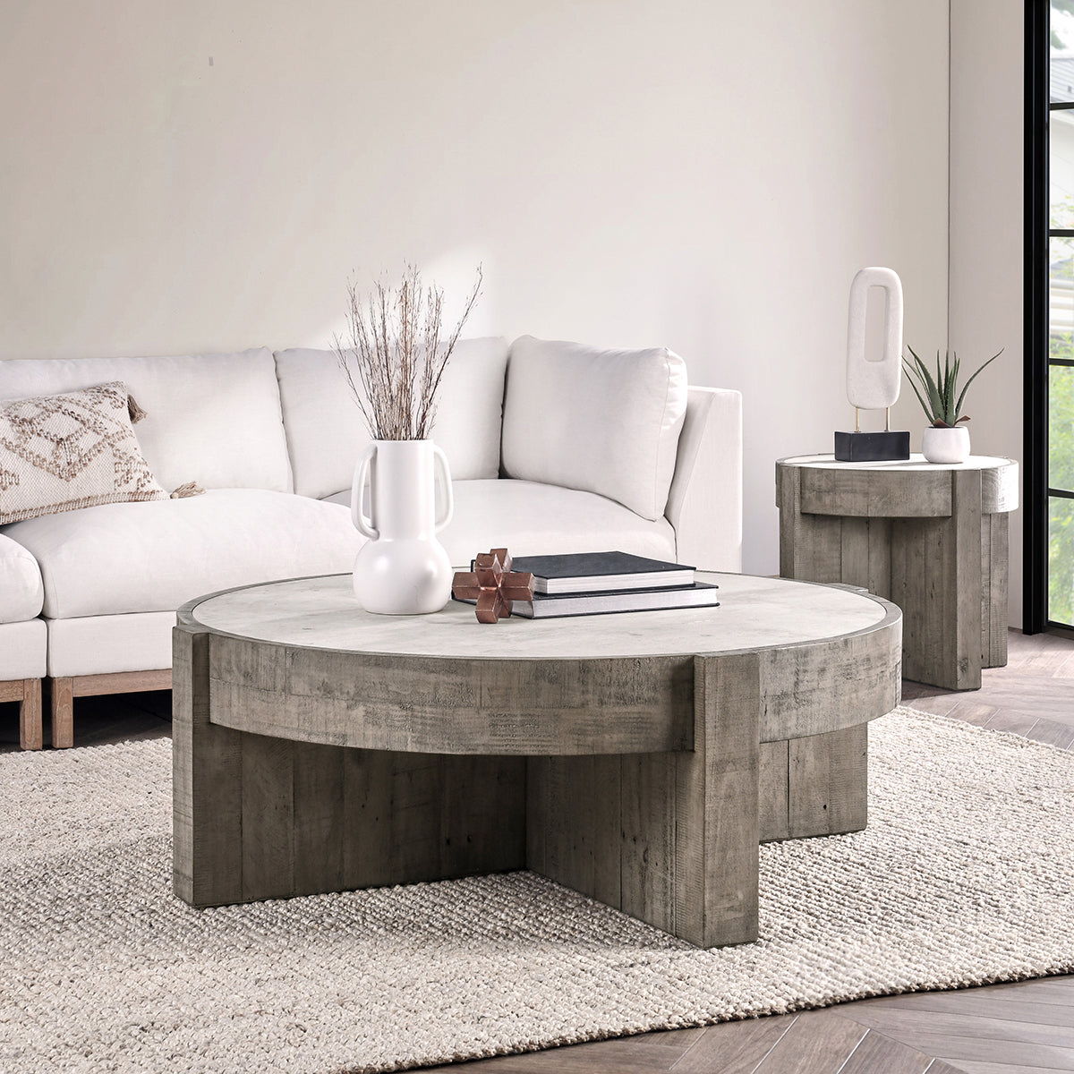 Sonoma - Round Table, alternate view 3
