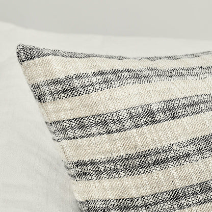 Linna - Pillow