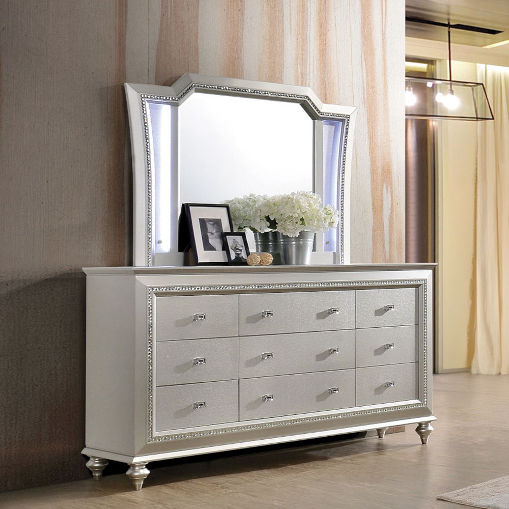 Kaitlyn - Dresser, alternate view 4 with metal