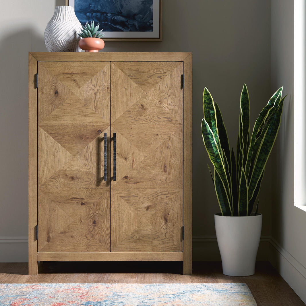 Clayburns Bar Cabinet Light Brown, gallery image 2