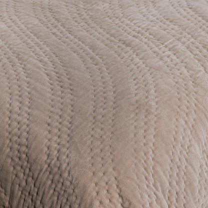 Elms - Velvet Quilt