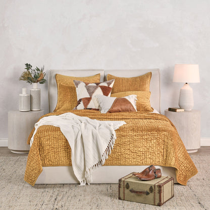 Bari - Velvet Sham - Honey Gold