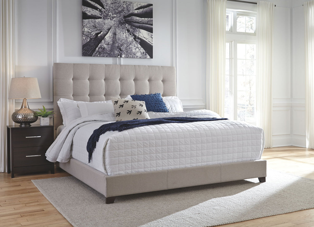 Dolante - Upholstered Bed, alternate view 2