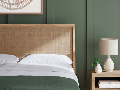 Cielden - Panel Bed, alternate view 2