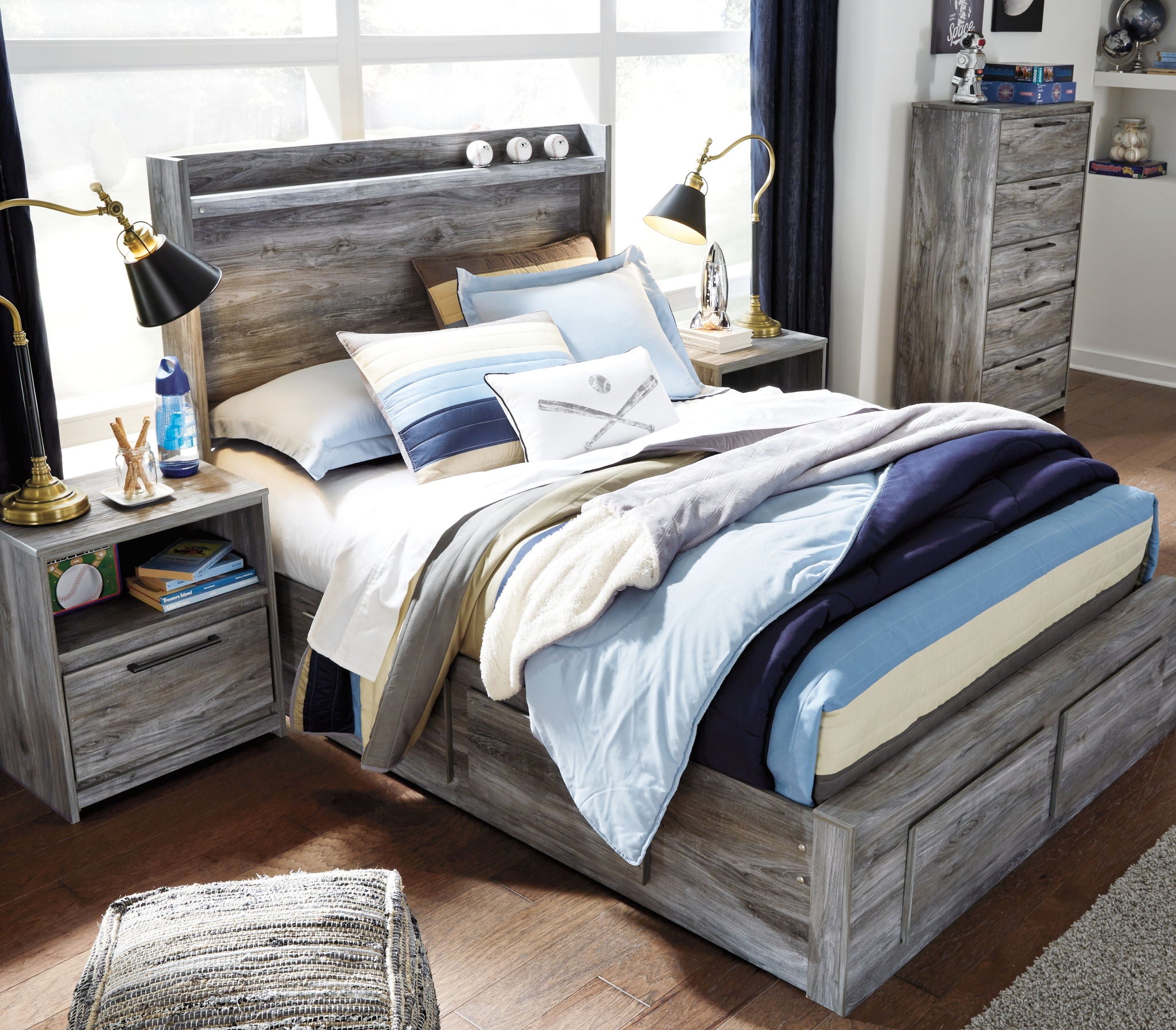 Baystorm - Panel Bed, alternate view 16