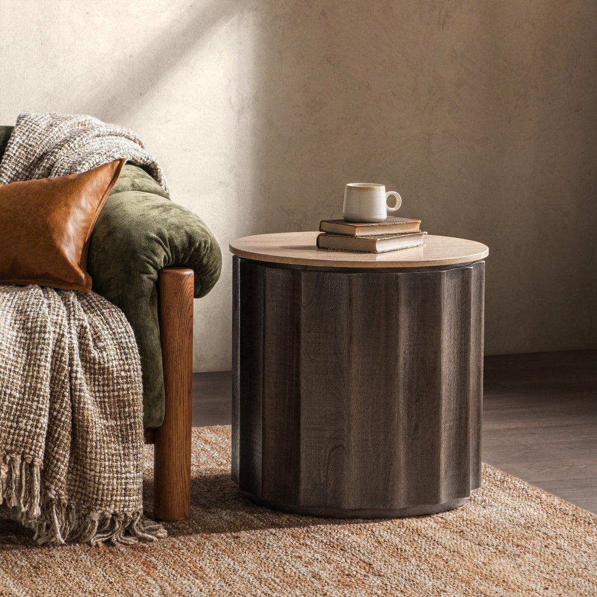 Baylee - Round Table, alternate view 5