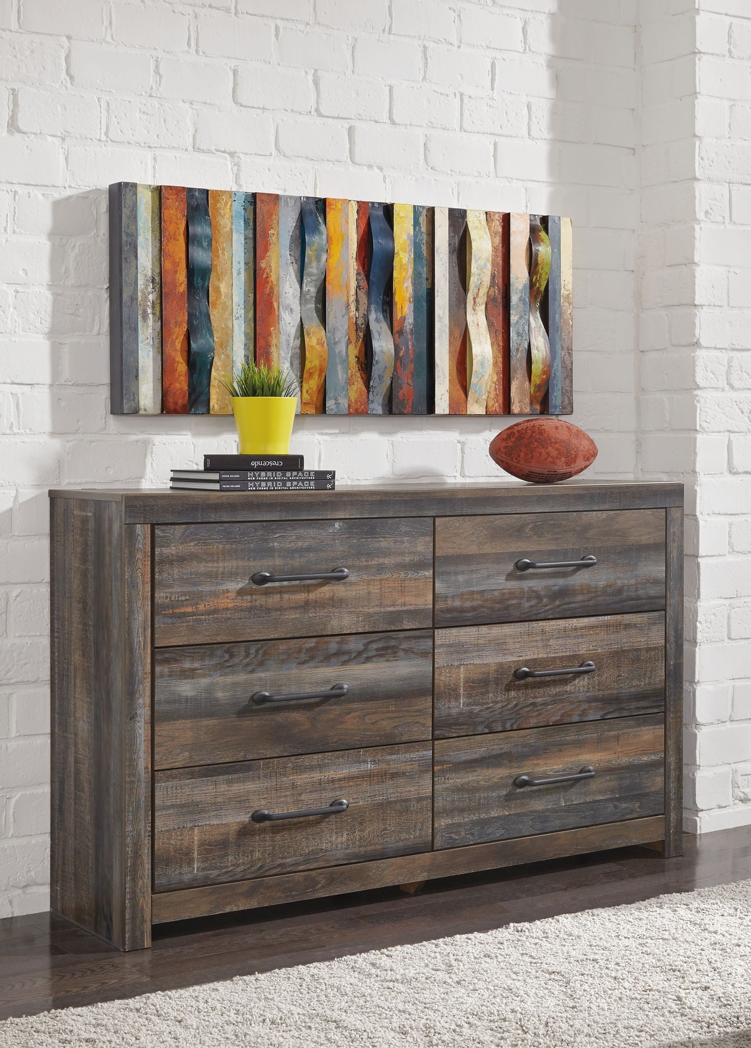 Drystan - Dresser, alternate view 5 with wood construction