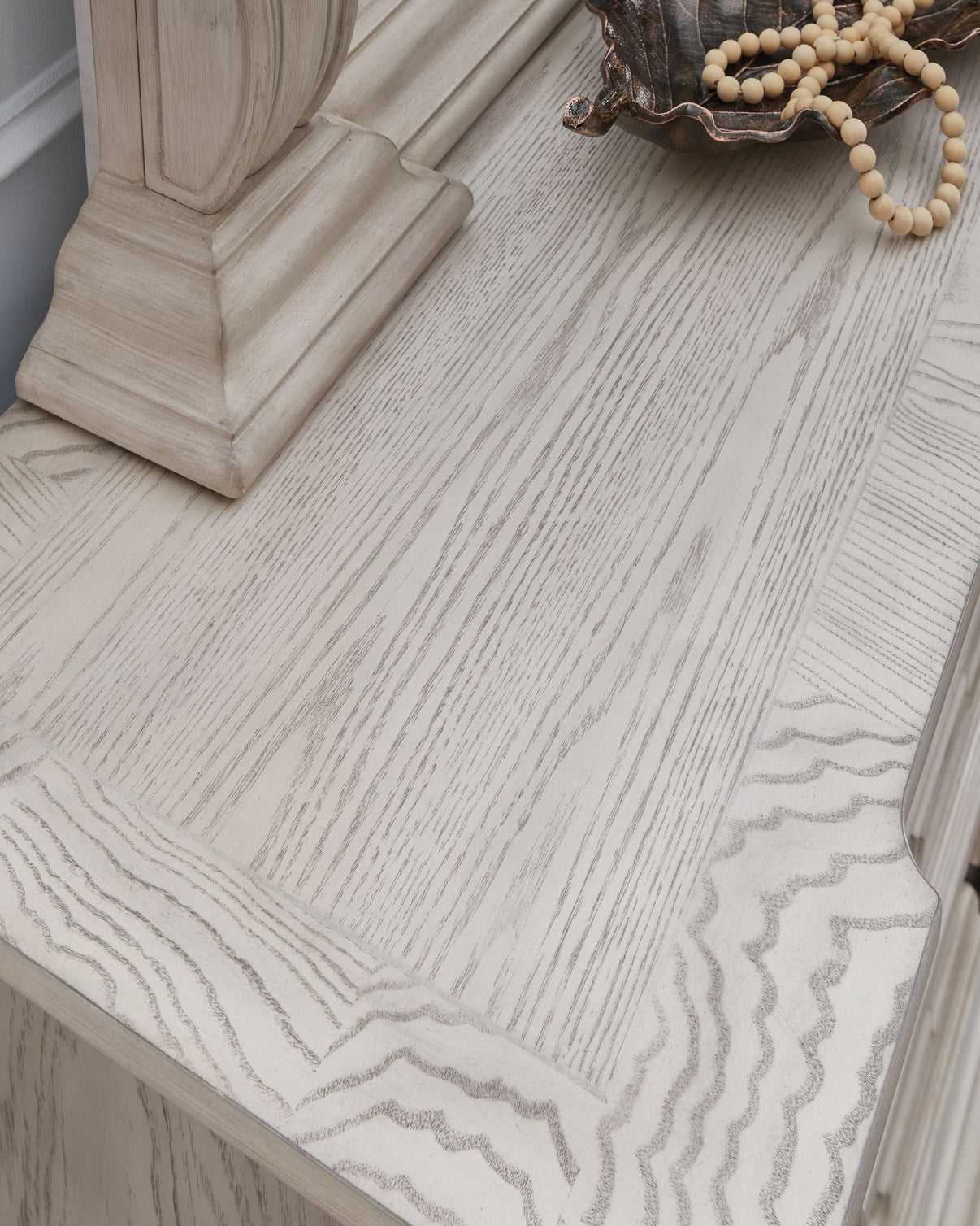 Bruchandi - Dresser, alternate view 4