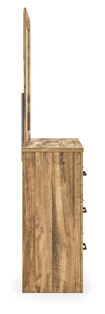 Maystonna - Six Drawer Dresser, alternate view 6