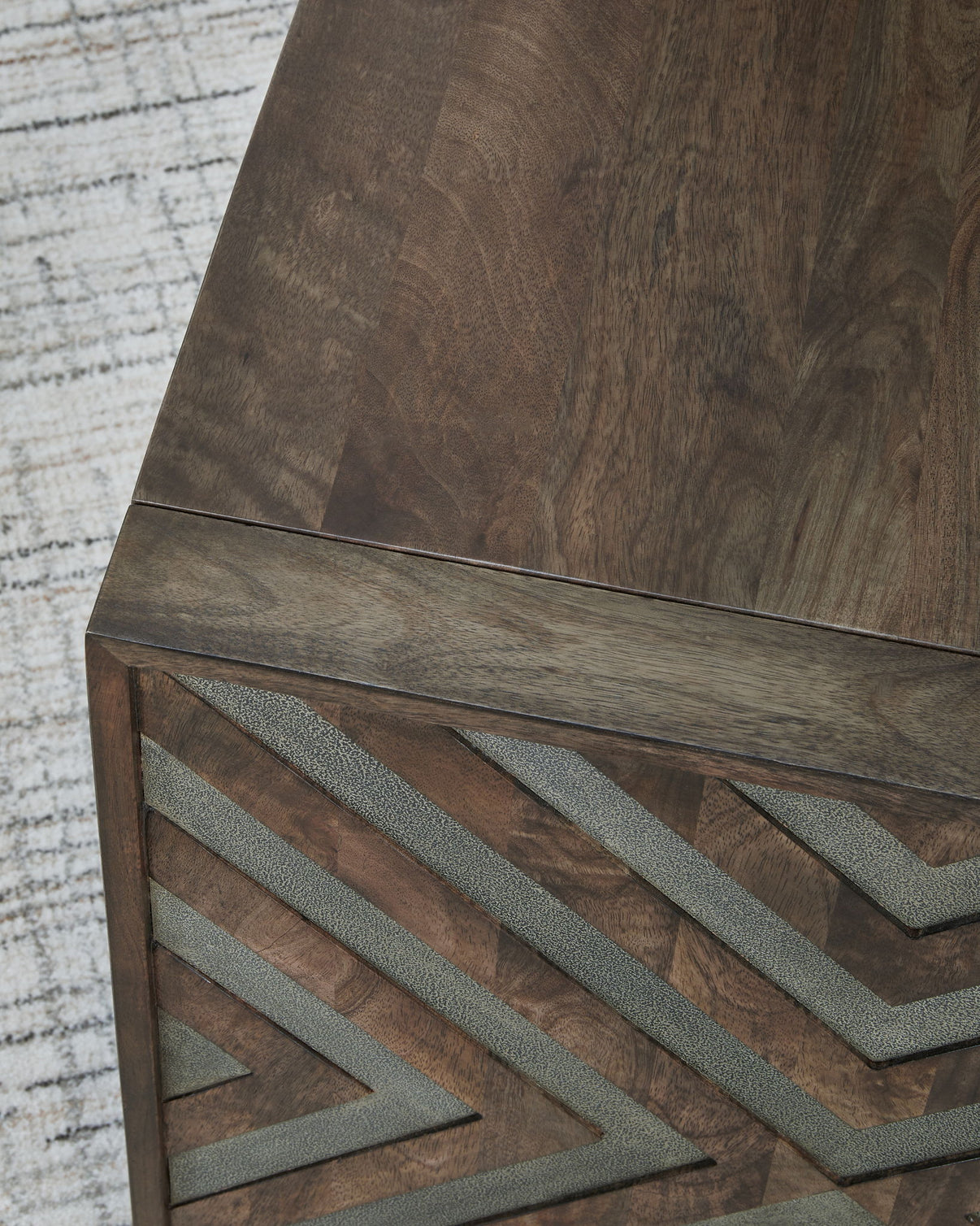 Dreggan - Square End Table - Brown, alternate view 3 with engineered wood