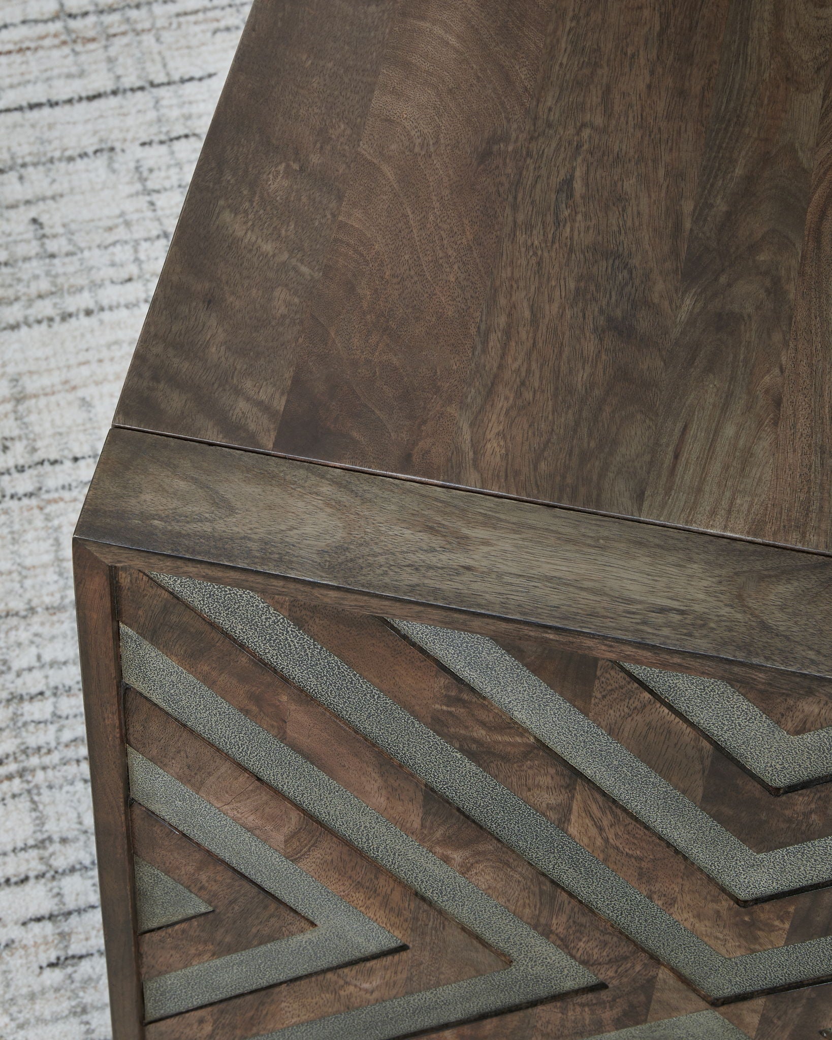 Dreggan - Square End Table - Brown, alternate view 3 with engineered wood