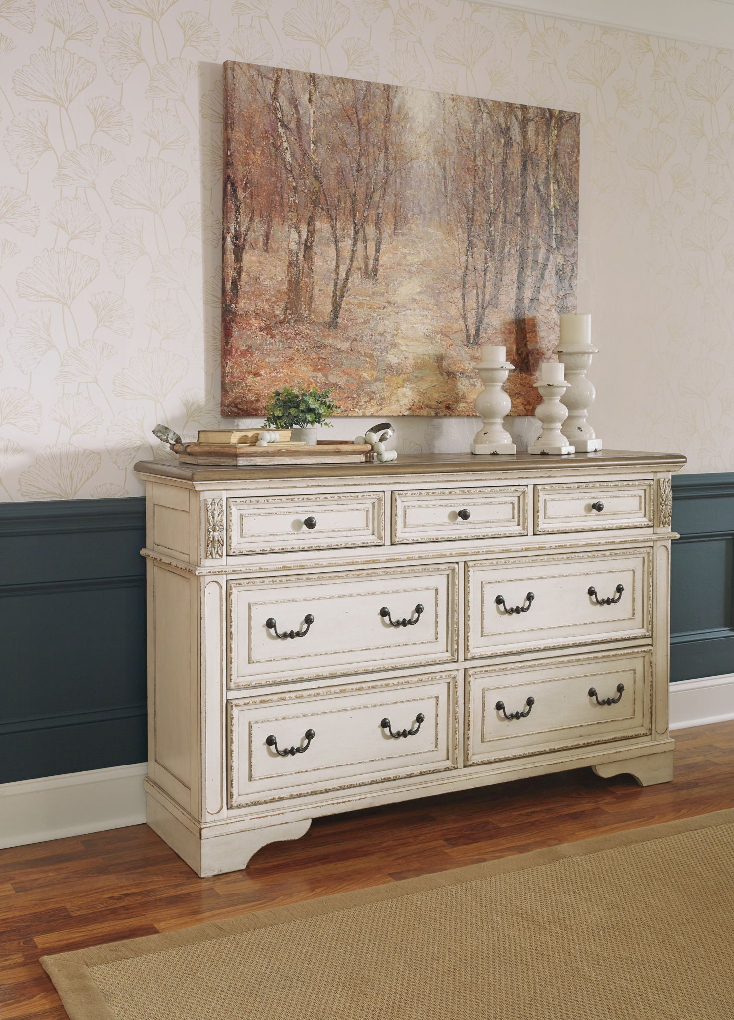 Realyn - Dresser, alternate view 13 with wood construction