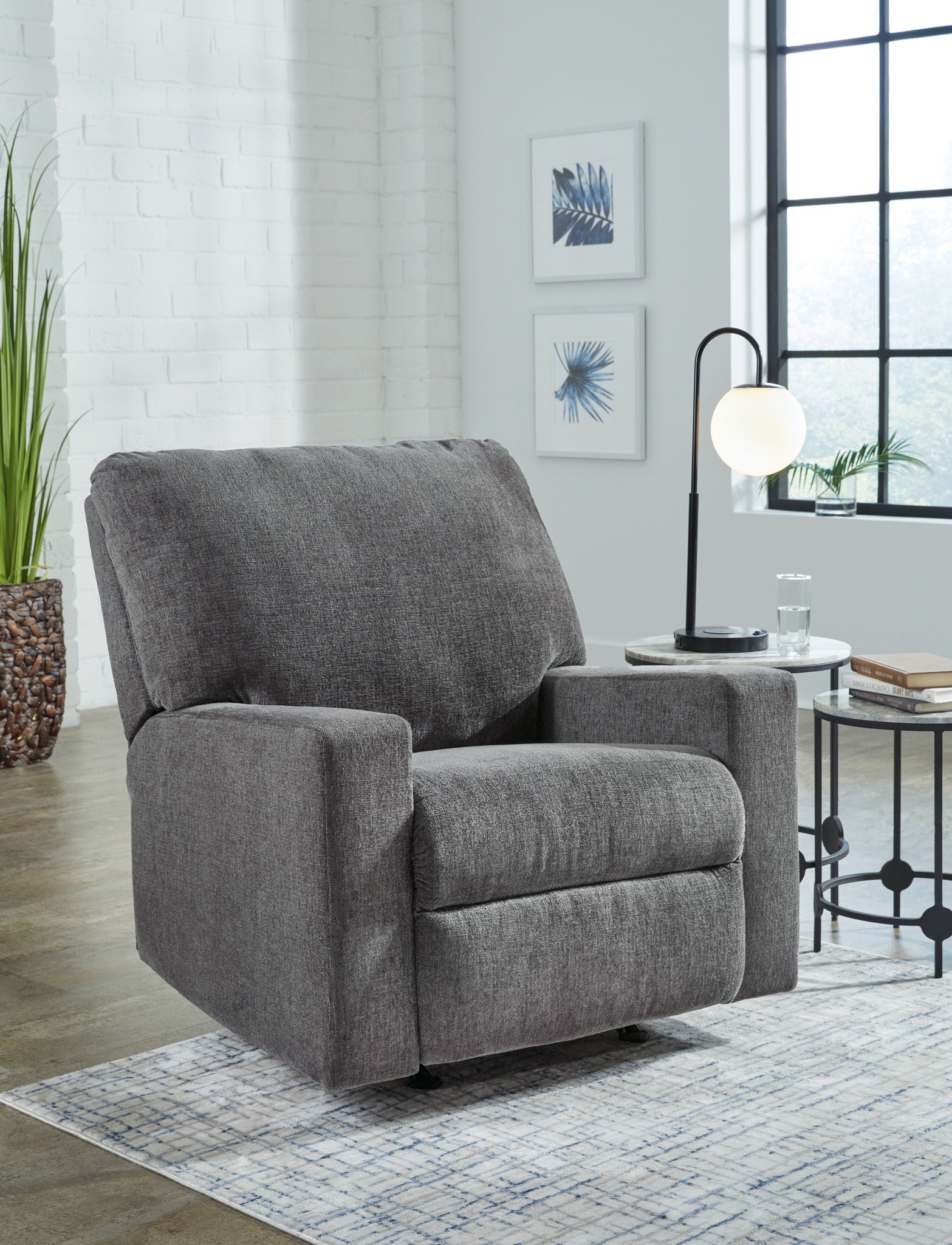 Rannis - Living Room Set, alternate view 16