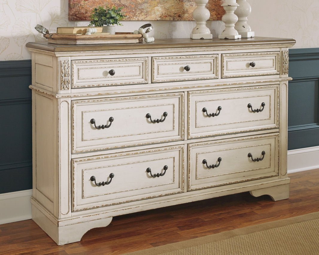 Realyn - Dresser, alternate view 2 with wood construction