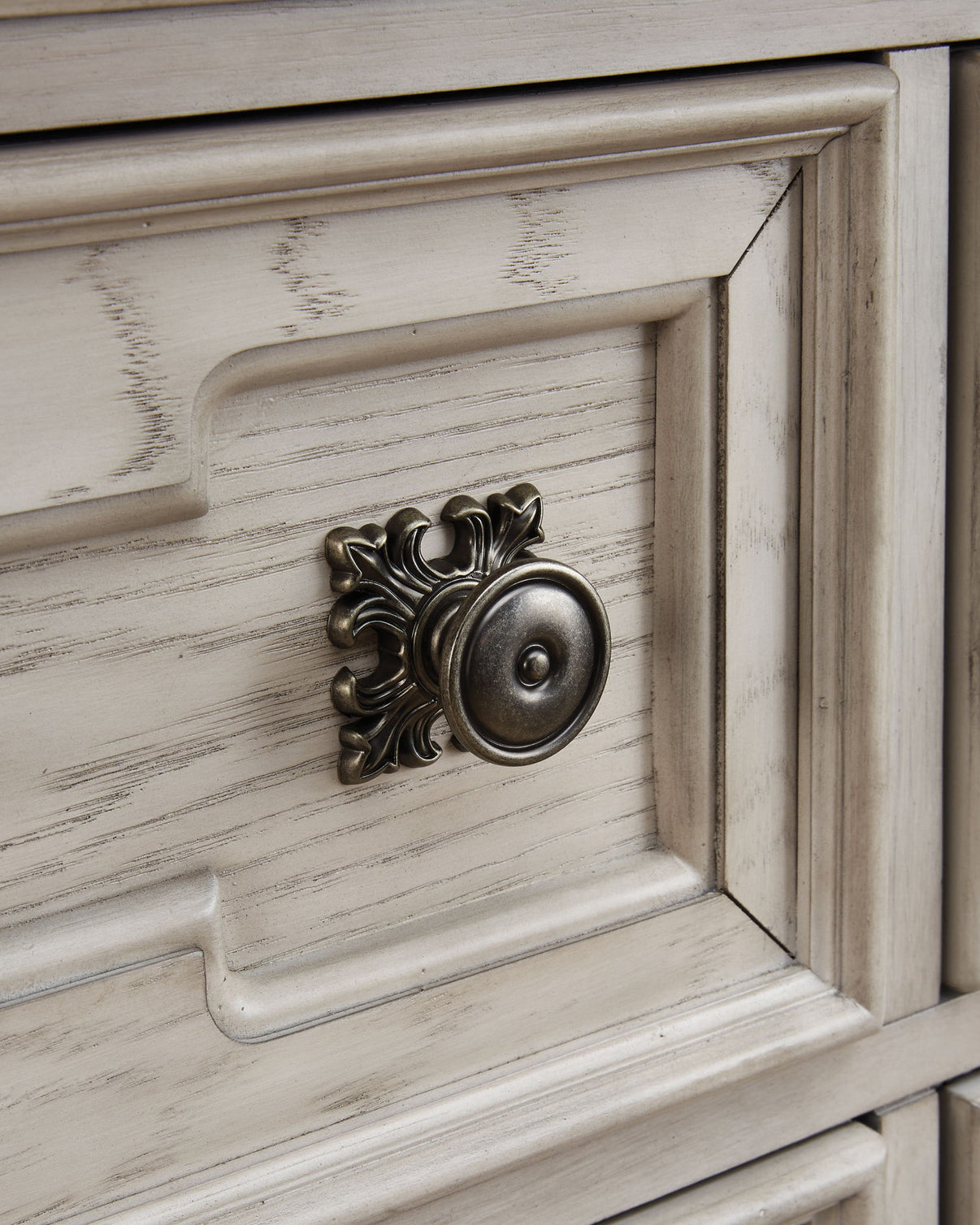 Bruchandi - Dresser, alternate view 6