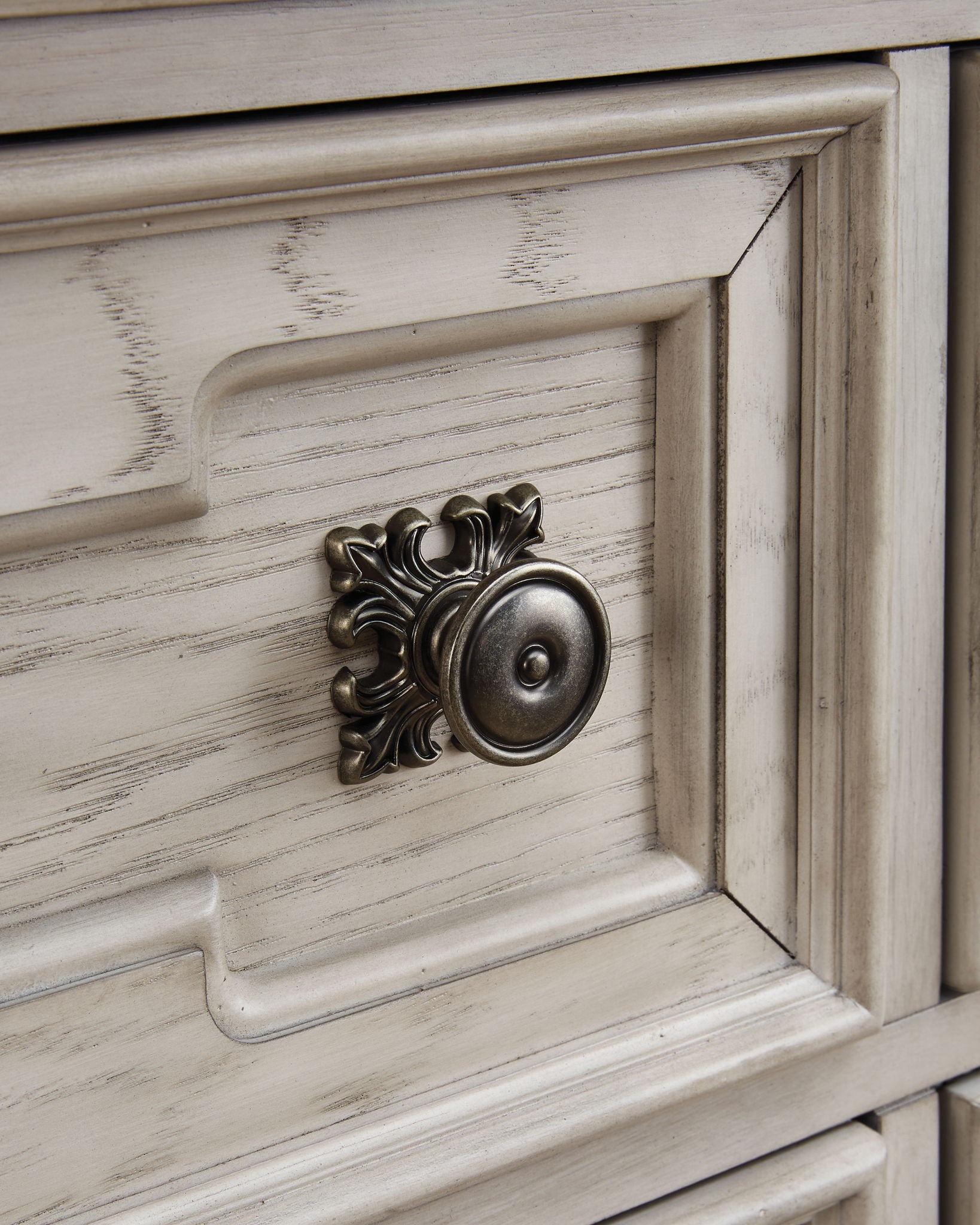 Bruchandi - Dresser, alternate view 6