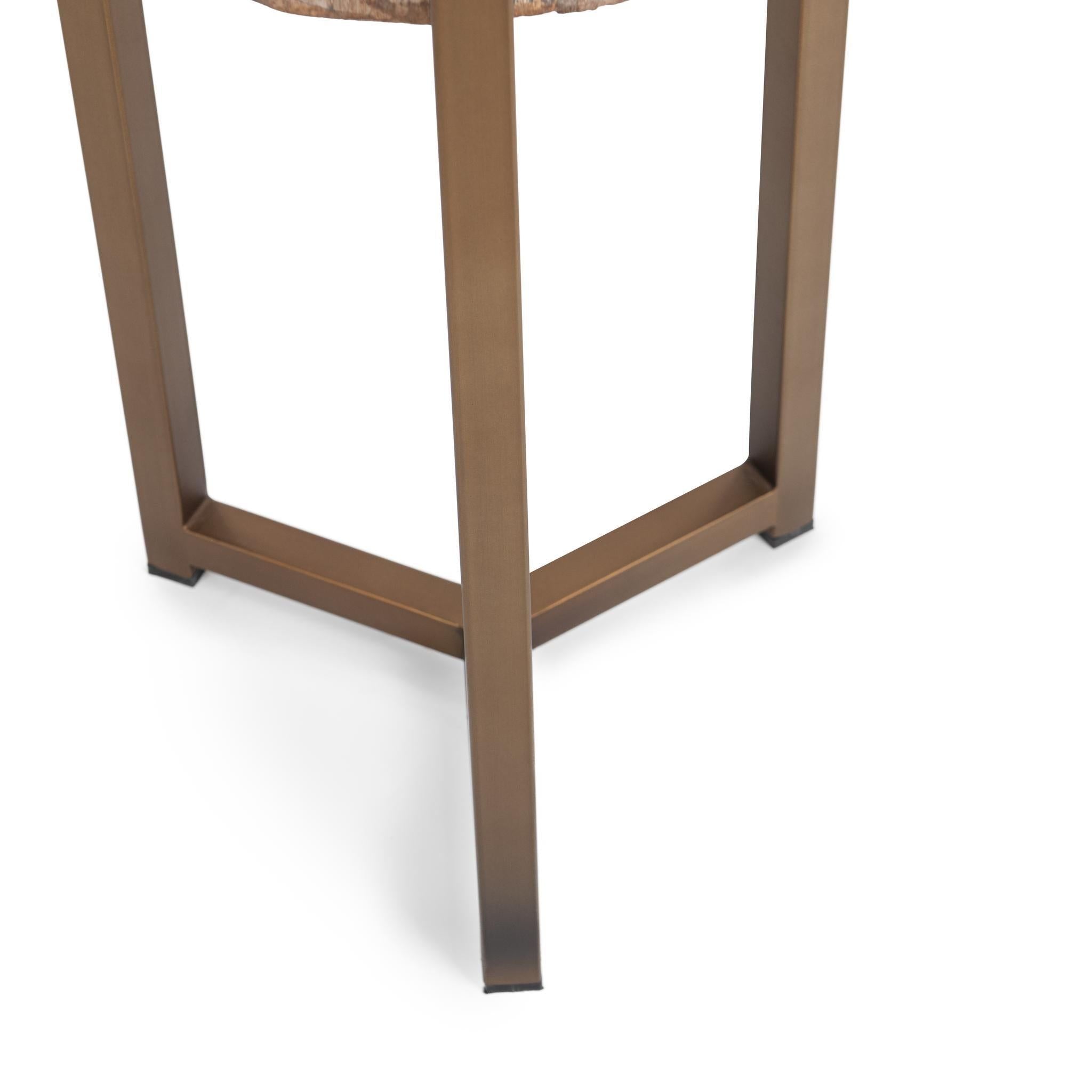 Alliza - Round Accent Table, alternate view 10