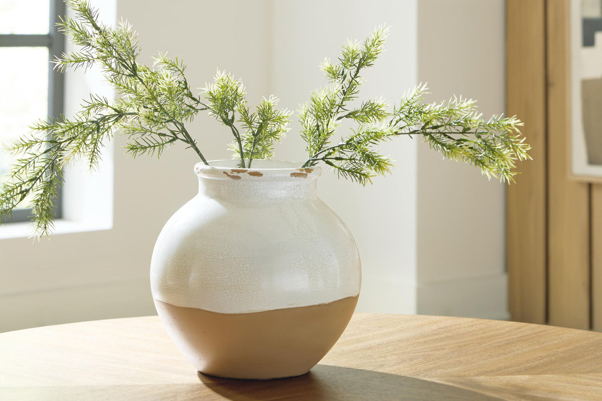 Vercott Vase, gallery image 6