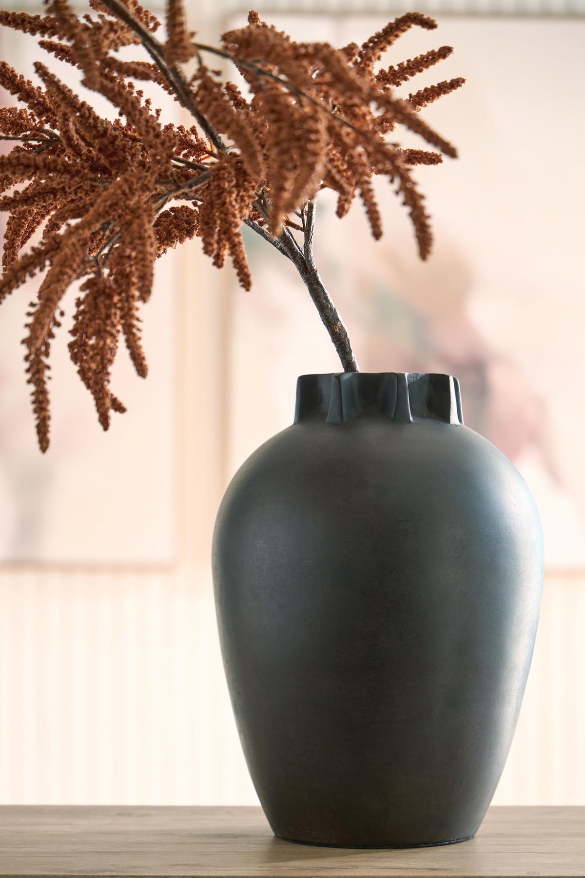 Kaslett Vase Antique Black, gallery image 4