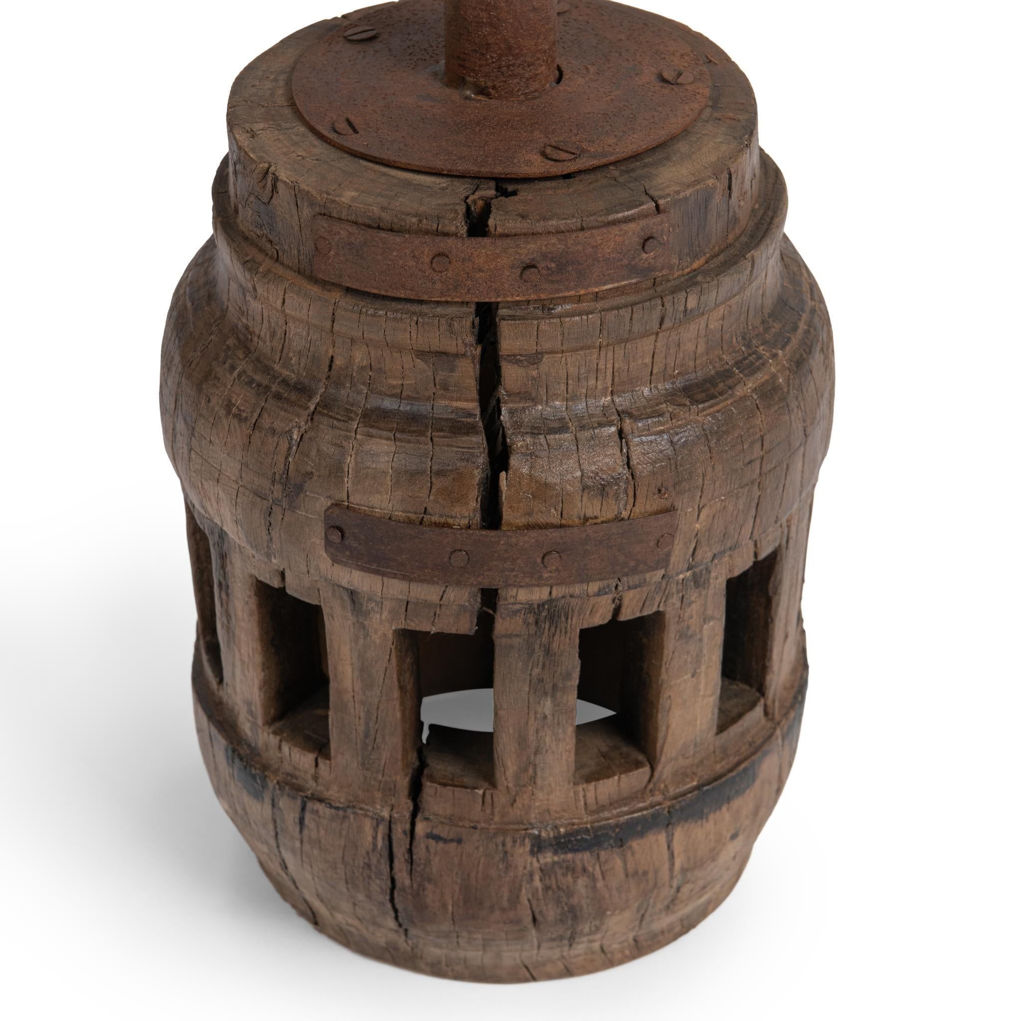 Amira - Accent Table, alternate view 10