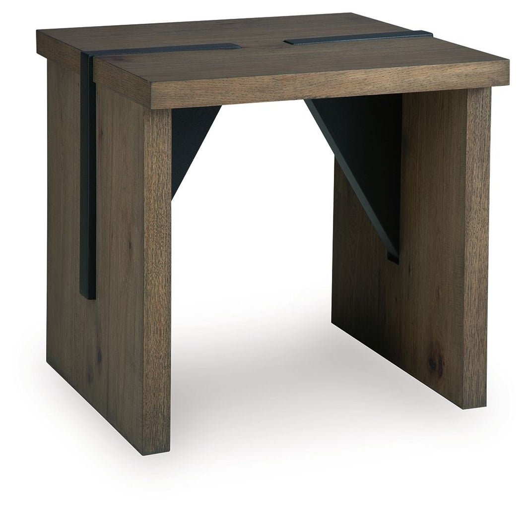 Kandinew - Living Room Table, alternate view 2 with metal