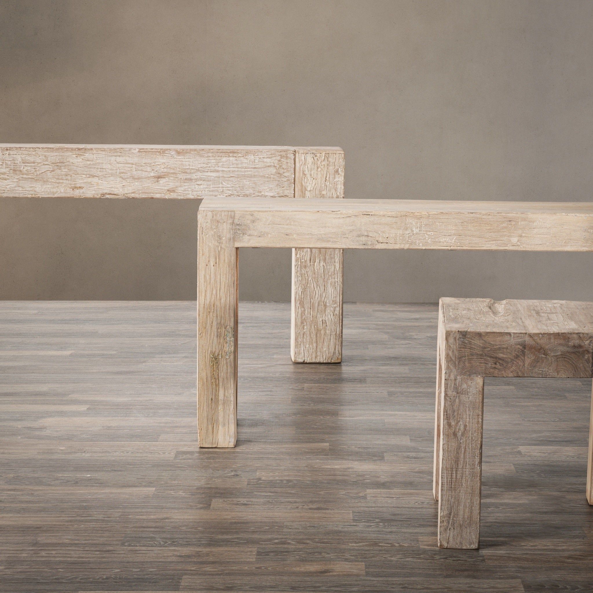 Giza - Table, alternate view 14 with solid wood