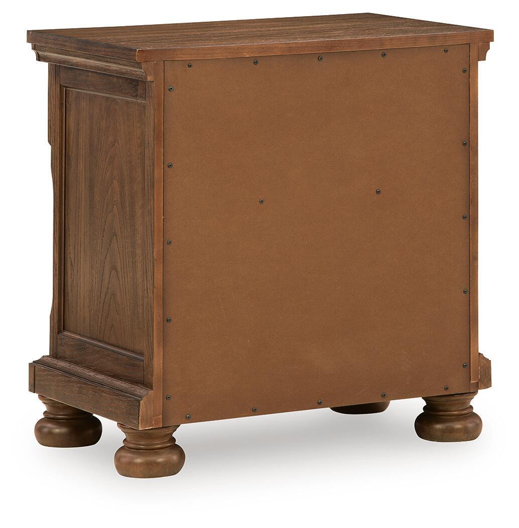 Zackaryn Two Drawer Night Stand Warm Brown, gallery image 7
