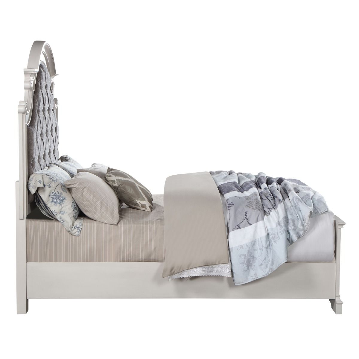 Florian - Bed, alternate view 7 with leather upholstery