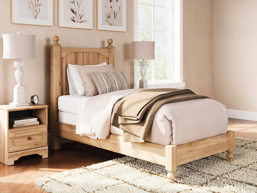 Aleaport - Panel Bed - Signature Design by Ashley® - 2