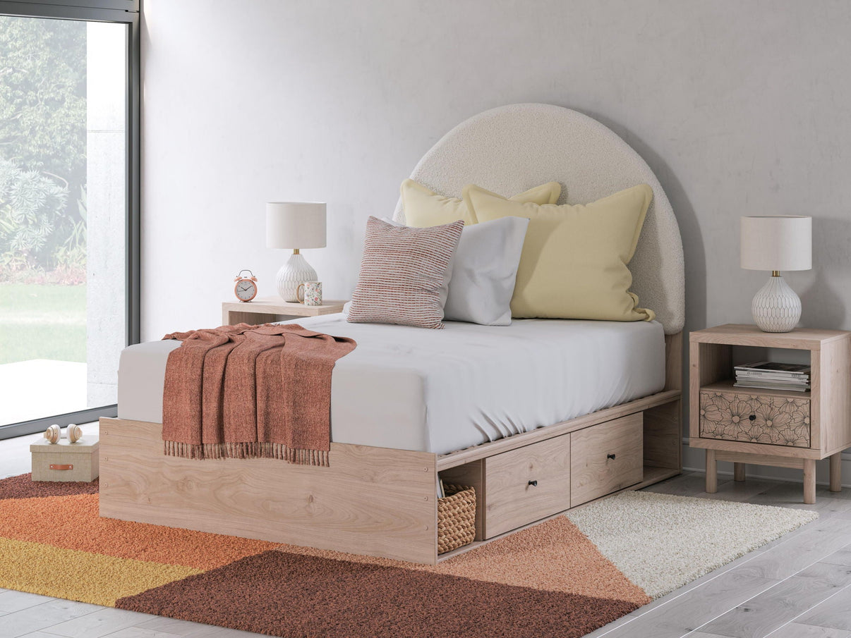 Arloster - Upholstered Panel Bed - Signature Design by Ashley® - 54
