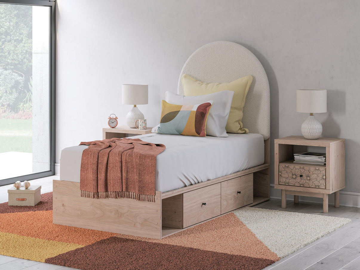 Arloster - Upholstered Panel Bed - Signature Design by Ashley® - 8