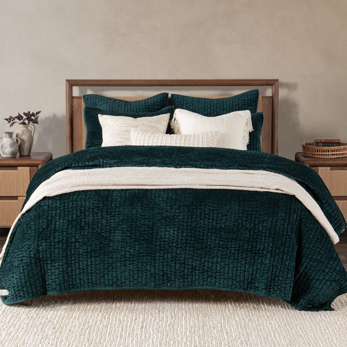 Bari - Velvet Quilt - Emerald - Villa - 3