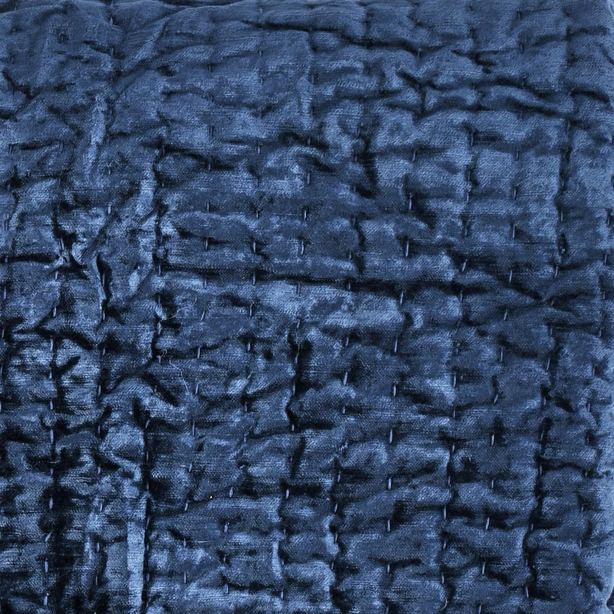 Bari - Velvet Quilt - Ocean Blue - Villa - 9