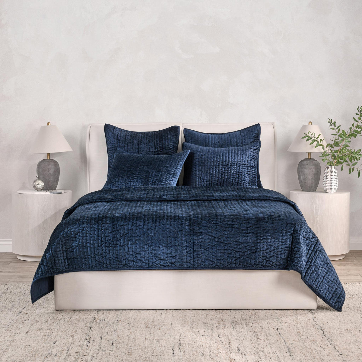 Bari - Velvet Quilt - Ocean Blue - Villa - 6
