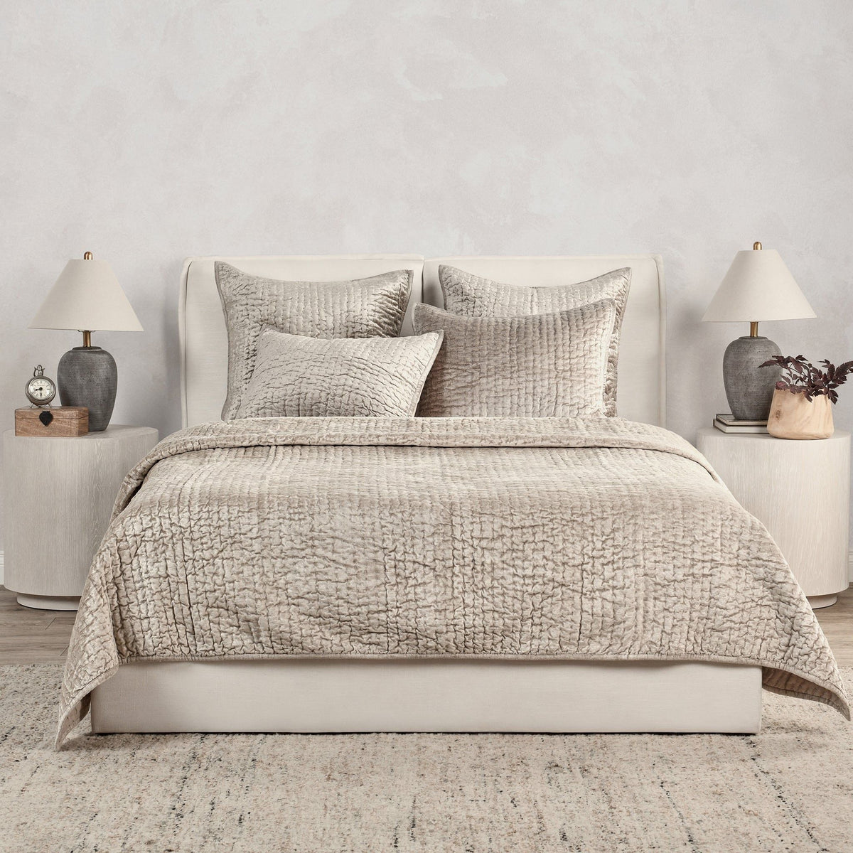 Bari - Velvet Sham - Pebble - Villa - 6