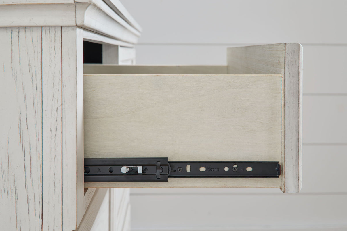 Robbinsdale - Dresser, alternate view 14