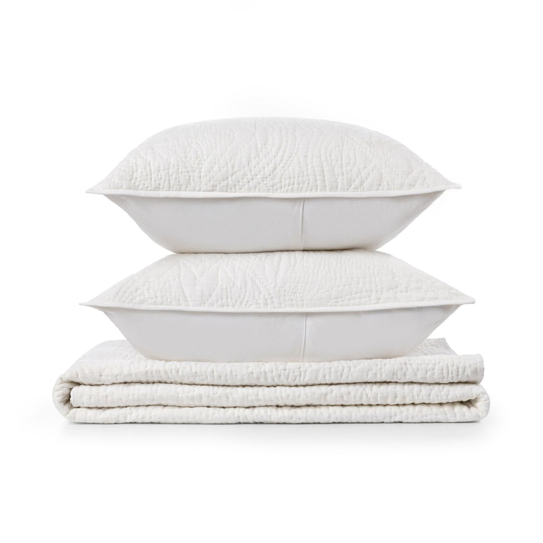 Berkshire - 3 Piece Queen Quilt Set - Linen Cloud - Villa - 1