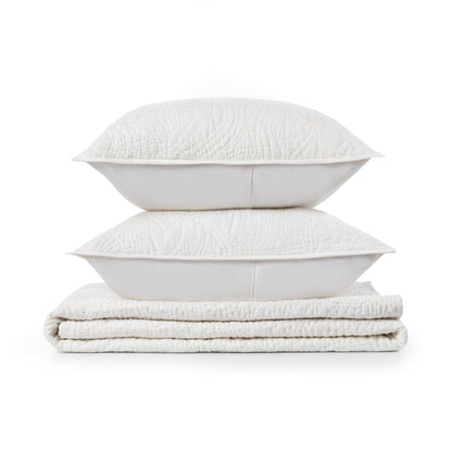 Berkshire - 3 Piece Queen Quilt Set - Linen Cloud - Villa - 1