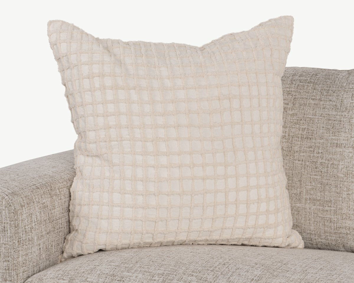 Ion - Pillow, alternate view 12