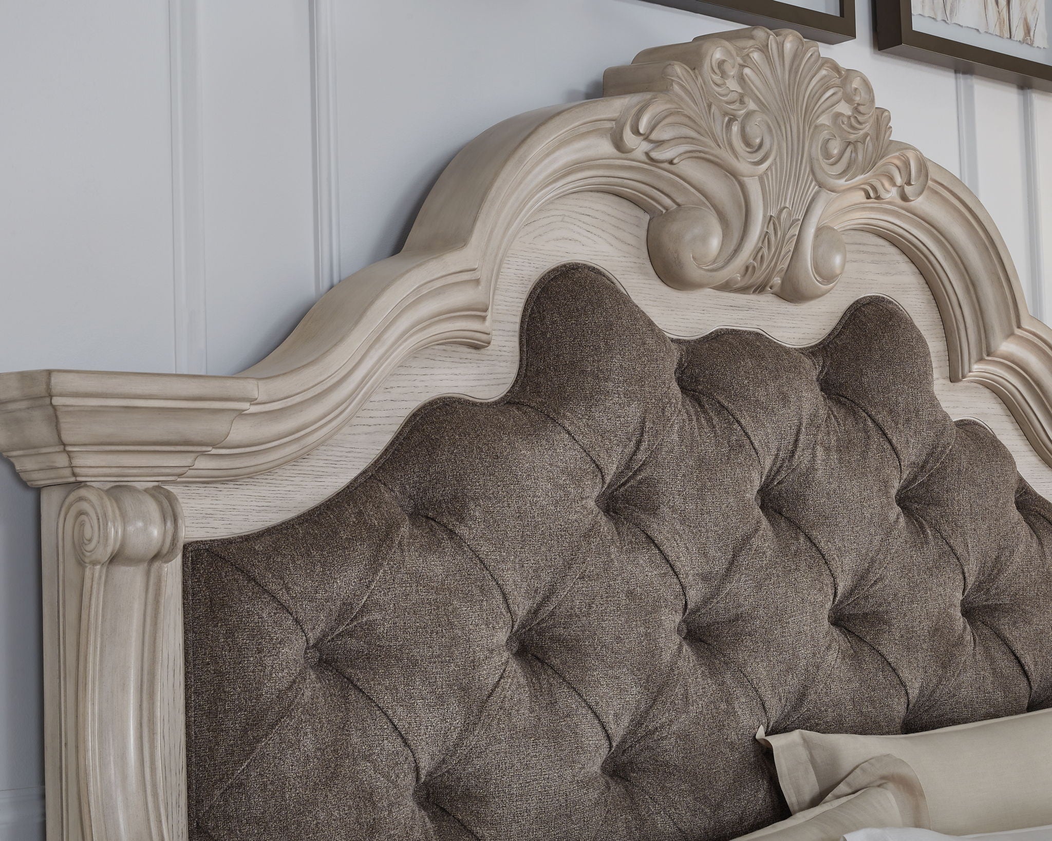 Bruchandi - Upholstered Panel Bed - Signature Design by Ashley® - 9