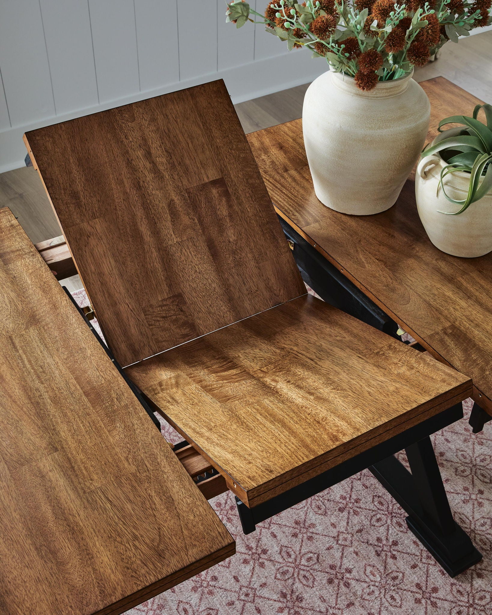 Wildenauer - Dining Room Extension Table, alternate view 13