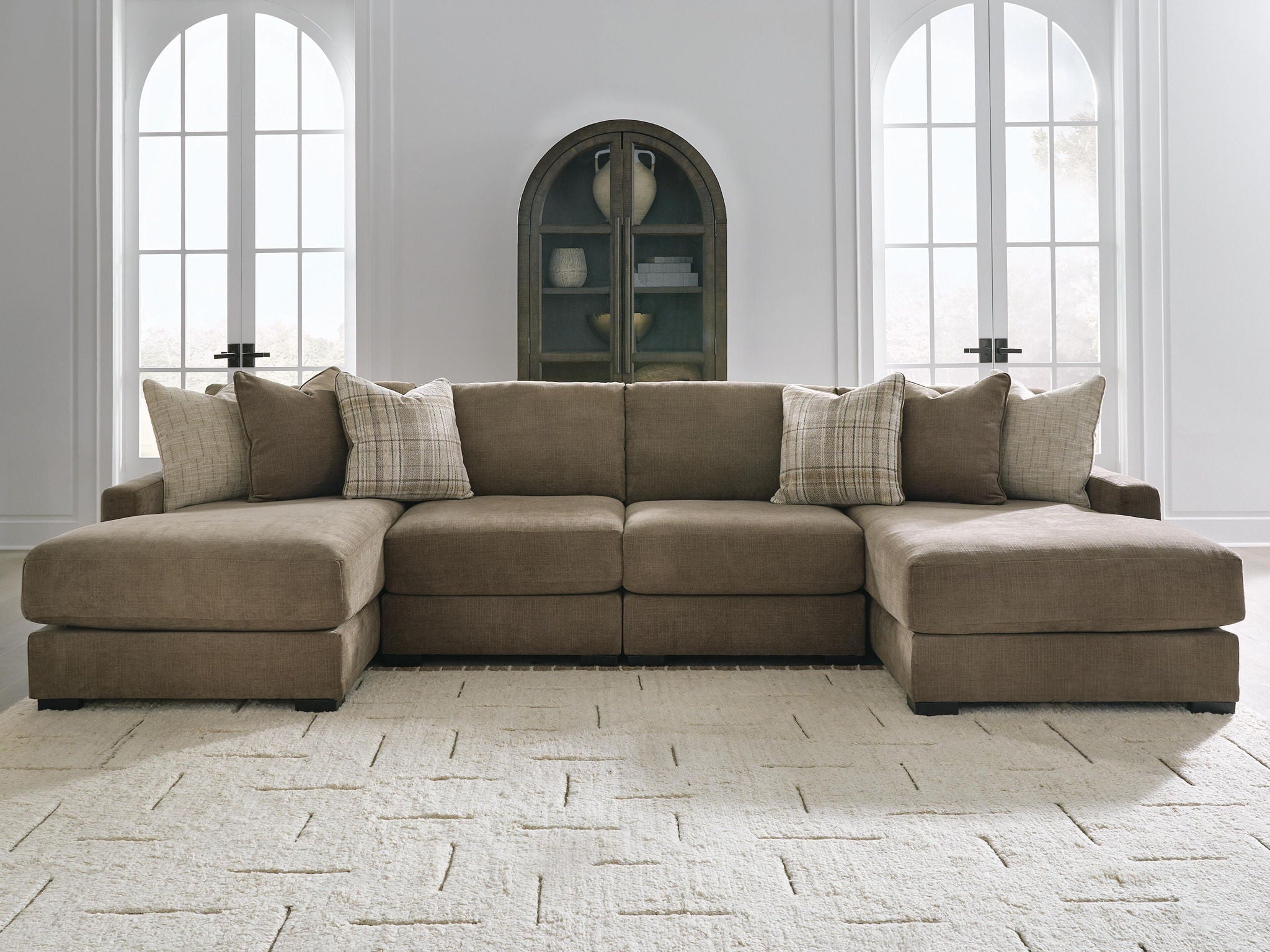Camellia-Court - Sectional - Benchcraft® - 5