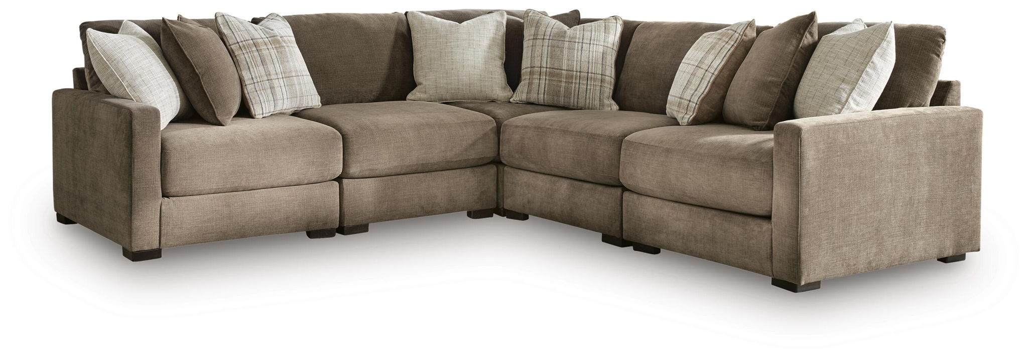 Camellia-Court - Sectional - Benchcraft® - 3