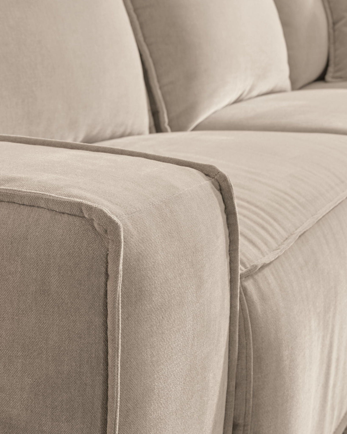 Carceri - 3-Piece Power Sectional Reclining Sofa With Armless Power Recliner - Cashmere - Benchcraft® - 6
