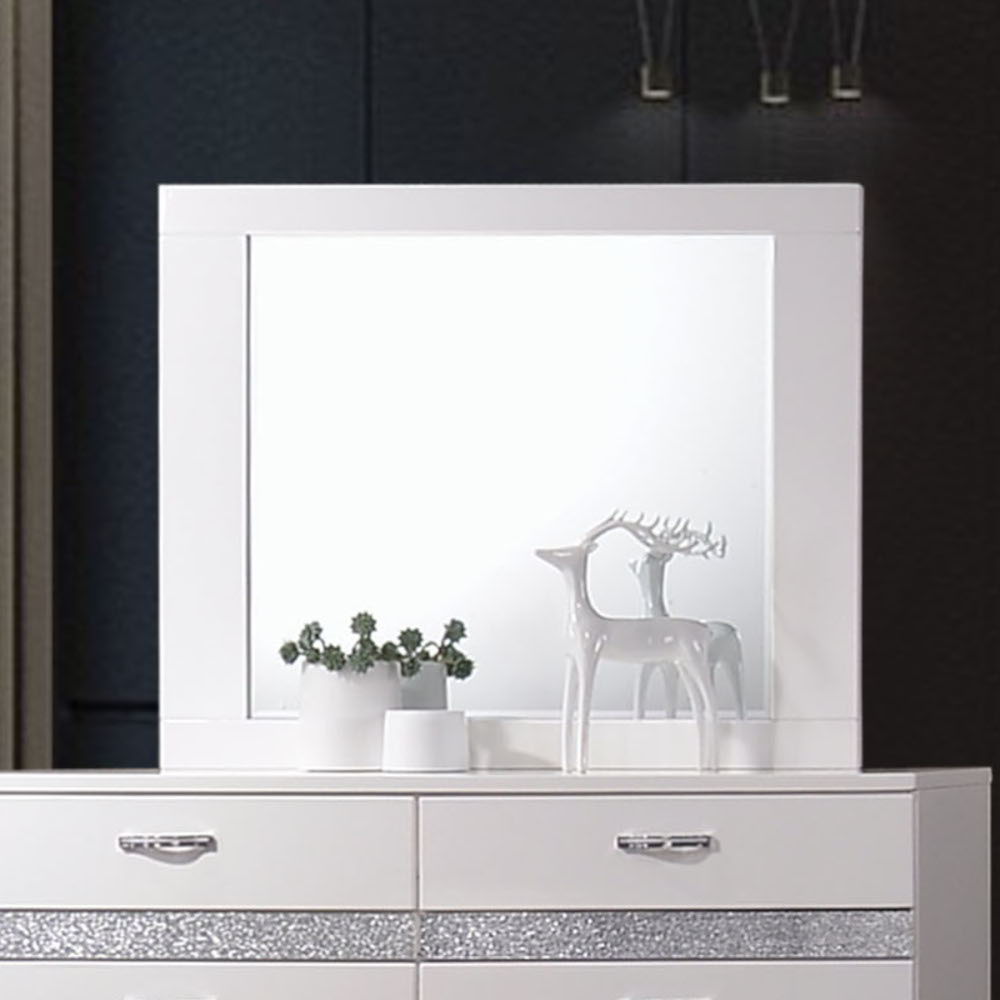 Naima II - Mirror - White High Gloss, product view with wood construction