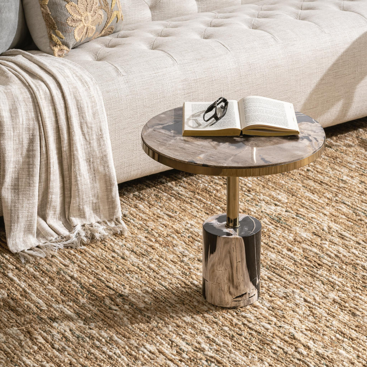 Jordyn - Round Accent Table, alternate view 41