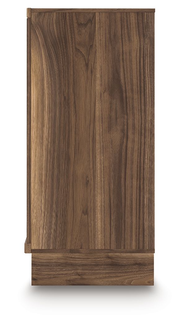 Chirason - Four Drawer Chest - Brown - Signature Design by Ashley® - 5