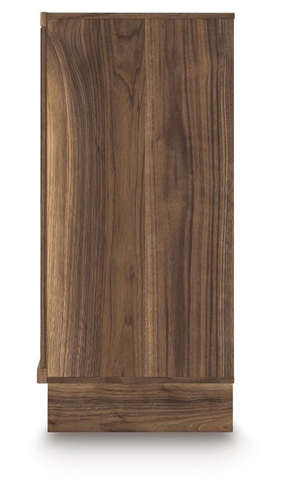 Chirason - Four Drawer Chest - Brown - Signature Design by Ashley® - 5