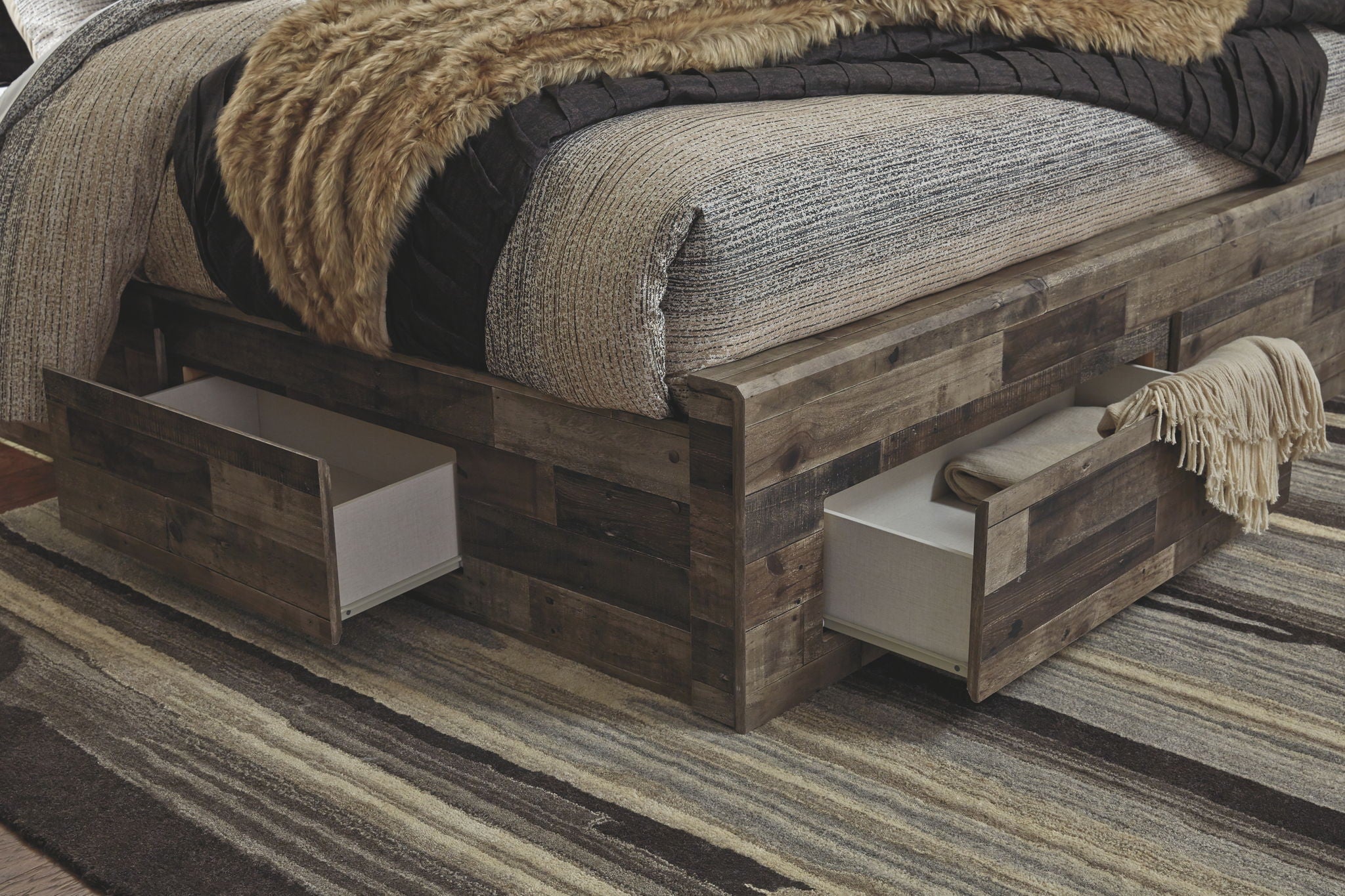 Derekson - Panel Bedroom Set - Benchcraft® - 31